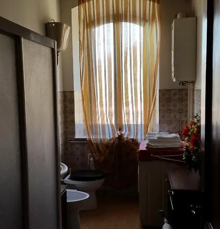 Casa Cambrogiano بيت للعطل