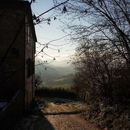 بيت للعطل Casa Cambrogiano